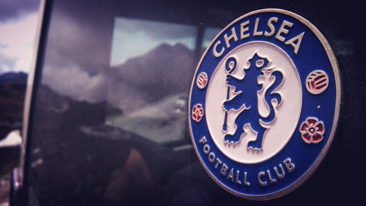 rishavchandra_'s tweet photo. Flying the blue flag high at 16000ft. At Nathu la indo China pass.#wearethechampions @ChelseaFC https://t.co/Kyjjo5ktin