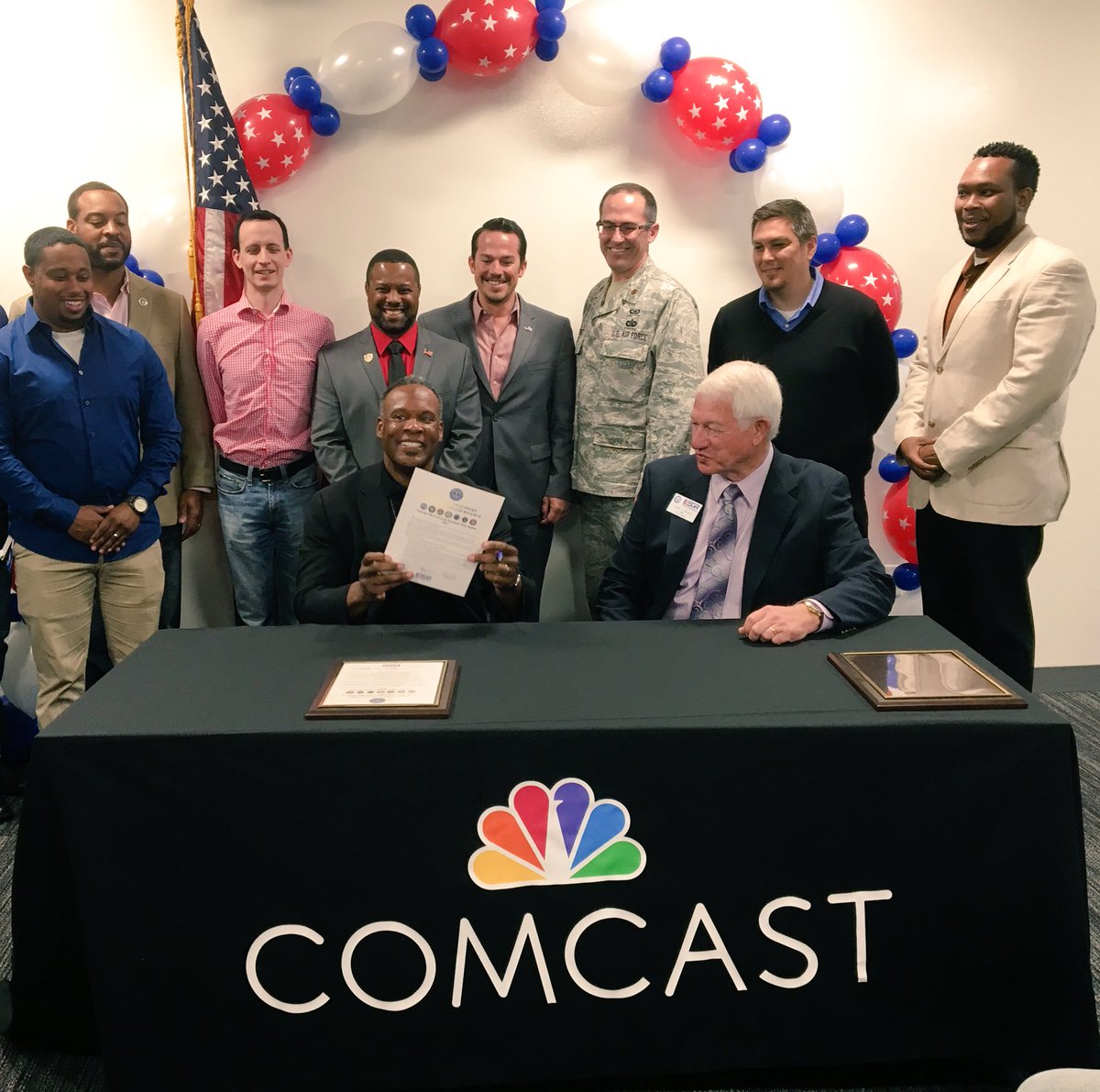 Samuel_Waltzer's tweet image. So proud to serve on the @comcast team helping to arrange @ESGR Statement of Support in our @ComcastColo Mountain West Region! #hirevets