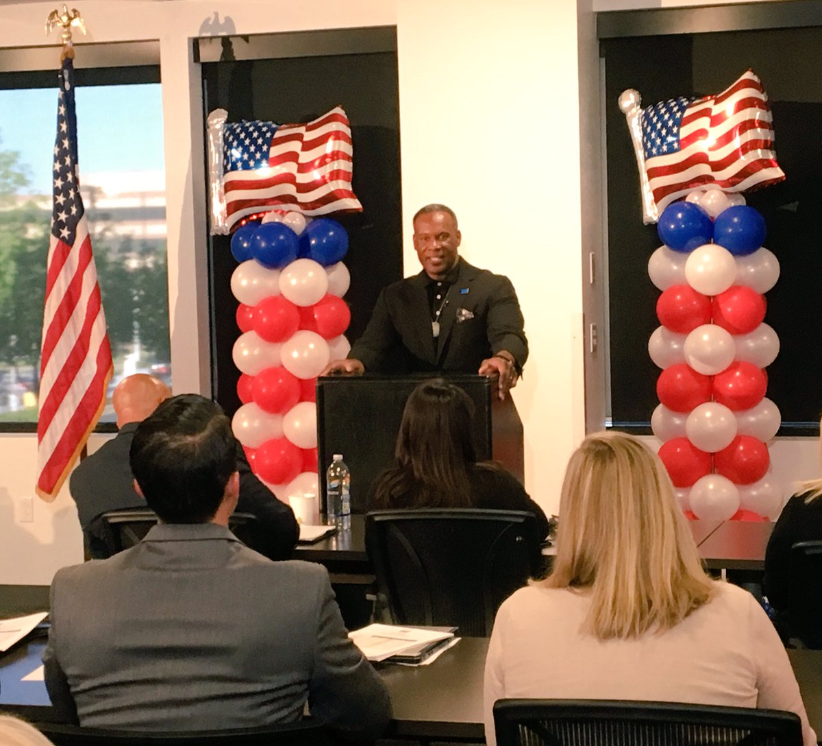 Samuel_Waltzer's tweet image. So proud to serve on the @comcast team helping to arrange @ESGR Statement of Support in our @ComcastColo Mountain West Region! #hirevets