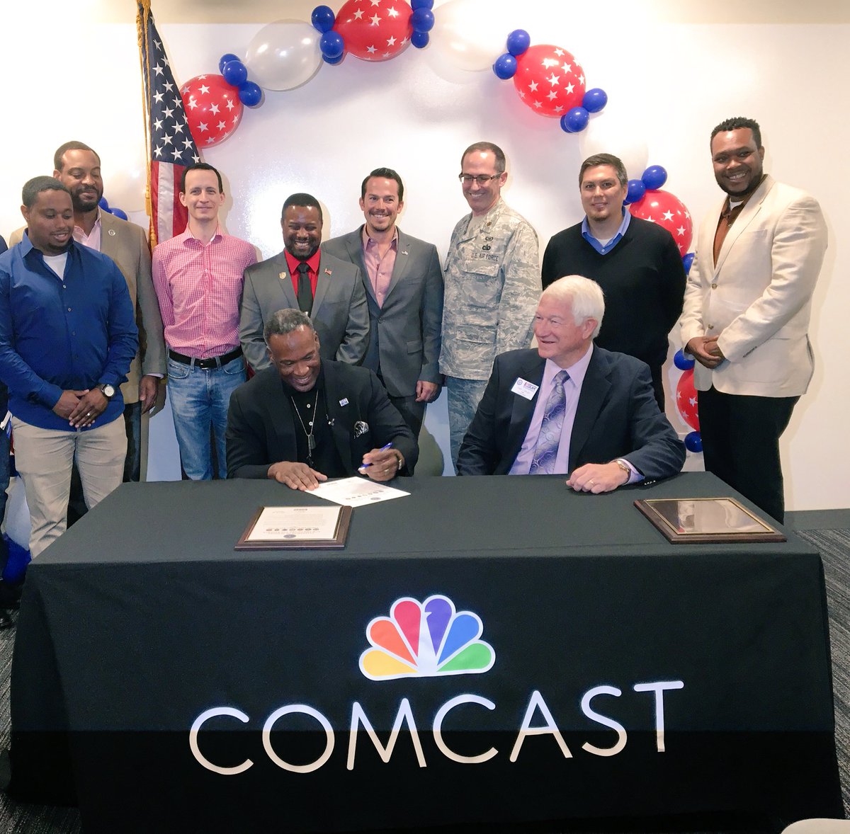 Samuel_Waltzer's tweet image. So proud to serve on the @comcast team helping to arrange @ESGR Statement of Support in our @ComcastColo Mountain West Region! #hirevets
