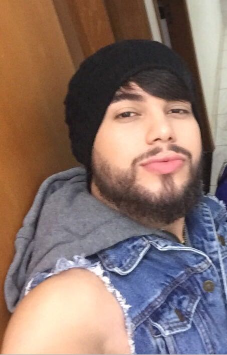 Lessa_cy's tweet photo. Sou fã dele #max @MaxeLuanOficia1 https://t.co/DcQbIxqbyD