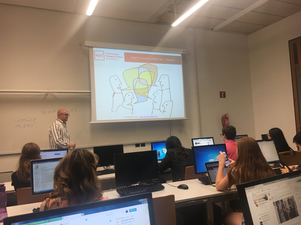 itscarla4's tweet image. Today using #googlealerts  learning something new every day is the key!! #mktdupf17 @UPFBarcelona