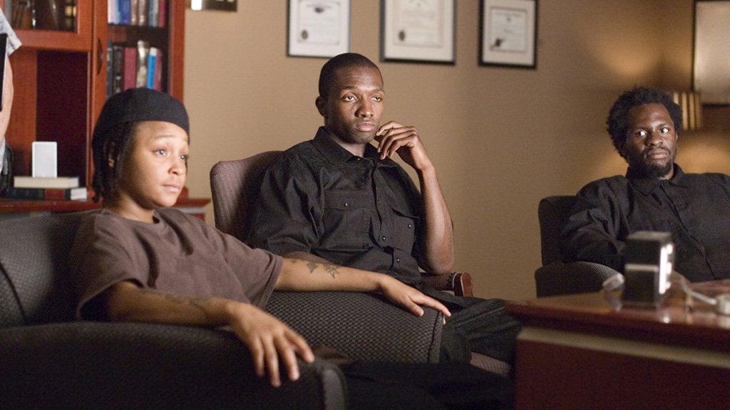 ComplexMusic's tweet photo. Happy 15th anniversary to #TheWire though https://t.co/SkZHGFfzsE https://t.co/v7VGfxN5Av