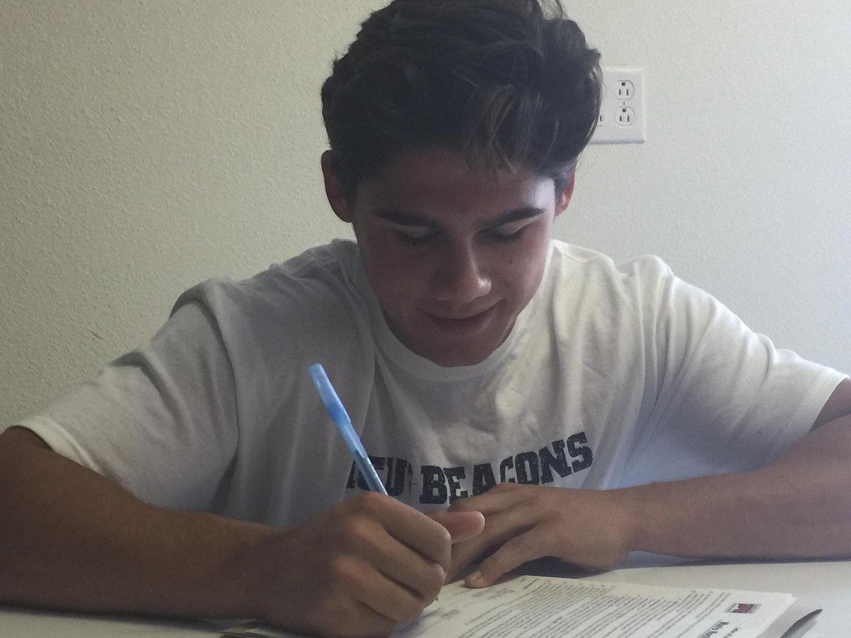 BushnellMSOC's tweet photo. Mario has joined the NCU soccer family! Go Beacons!!!!! https://t.co/l0xAHMJndZ