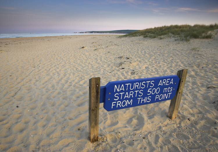 SebireG's tweet photo. @ELLEfrance Le naturisme : j’ai testé pour vous https://t.co/P6ZiwE5kIS https://t.co/SRXwyxtXXs