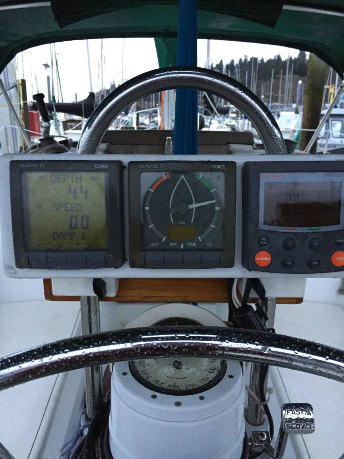 1997 Precision 28
justsailboats.com/sailboats/deta…
#seattle #sailing #yachting