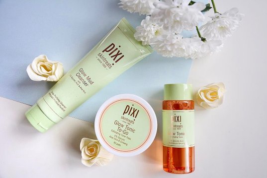 Devils_kisss's tweet photo. Current faves from @PIXIBeauty 😍🙌🏼

https://t.co/rF8GccrN8M https://t.co/xgAvHRUkDT