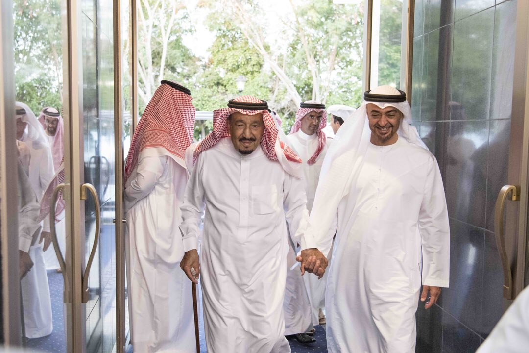 خادم الحرمين يستقبل محمد بن زايد ويبحث معه تعزيز العلاقات الأخوية وعدد من القضايا الإقليمية والدولية ذات الاهتمام المشترك