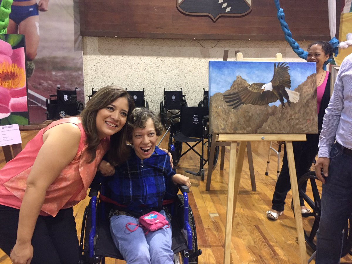 LisbethLecona's tweet photo. Muchas gracias por la invitación al "Encuentro Nacional de Donadores de Experiencia" #APROB https://t.co/dJRYEo6wgt