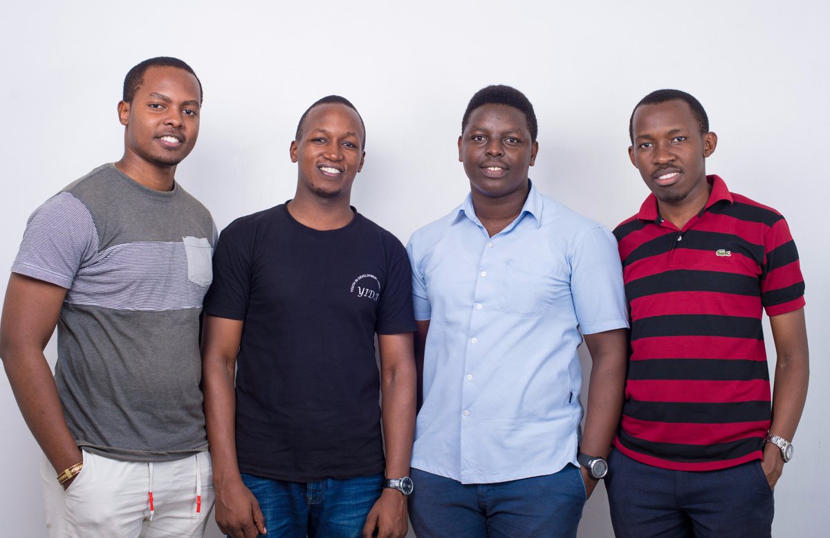 Potential_Clix's tweet photo. business minds together📸 #bRainBongo https://t.co/vvkXCqXnXM