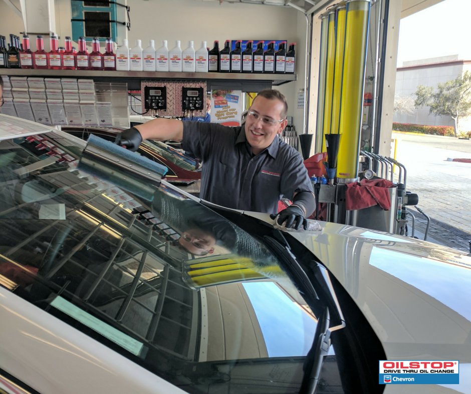 OilstopInc's tweet photo. We love what we do!
#teamoilstop #projectina https://t.co/pvzvoBUQoa