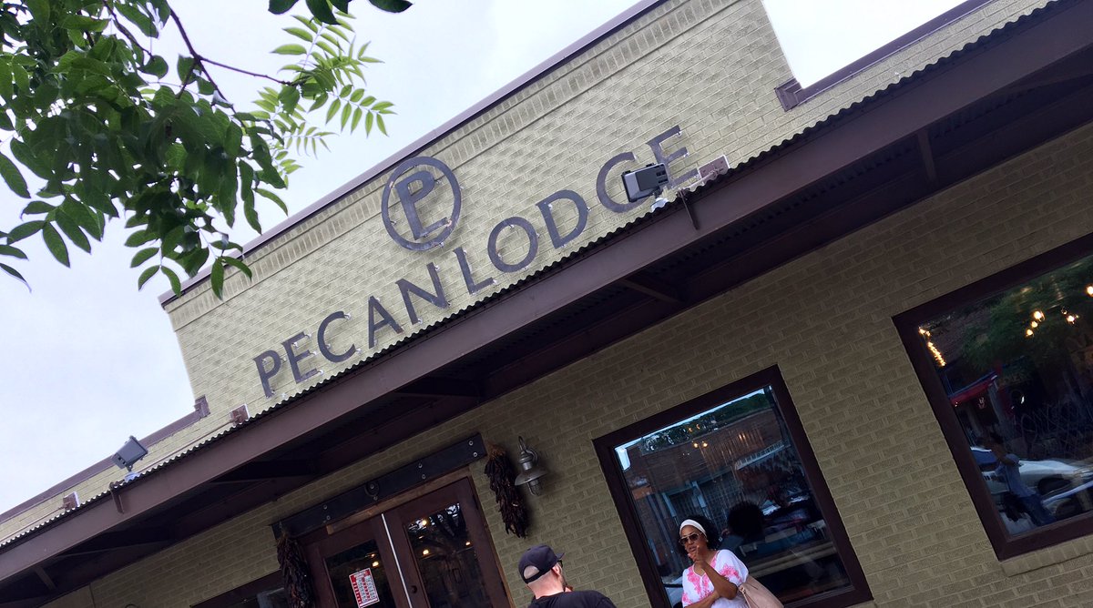 CandaceNBC5's tweet photo. Home so I had to see what all the @PecanLodge hype was about. Line outside the door...it's gotta be the truth. #AllSmokeNoMirrors #TexasQ https://t.co/w1SQIQpfT1