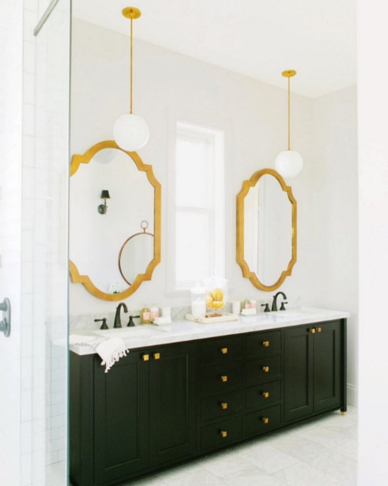 OhWsThis's tweet photo. Black bathroom cabinet + brass details are interior goals, right? 🖤
#ohwhatsthis #bathroomdecor #owt #bathroomdes… https://t.co/F570wx2JEf https://t.co/OIgUyS5jap