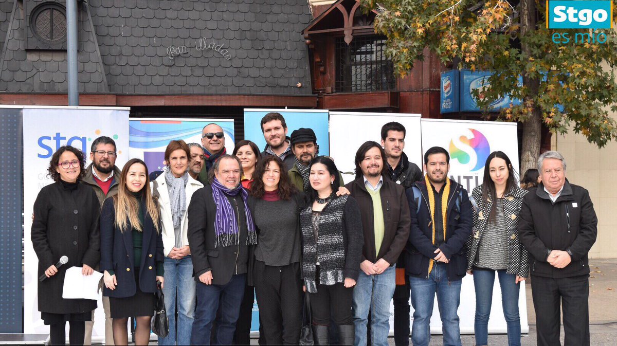 StgoesdeTodos's tweet photo. Felices damos el puntapié inicial a la Red de Centros Culturales Públicos RM de @stgoesmio con la presencia de sus 18 representantes 👏🏼👏🏼 https://t.co/aFhf2RfgBu