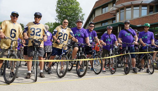 NCI_FM's tweet photo. 100% of #CycleOnLife proceeds are directed to improve life for the over 300 patients! Find out how you can help at: https://t.co/B1iHzuZ6EX https://t.co/MWHU8Ffi77