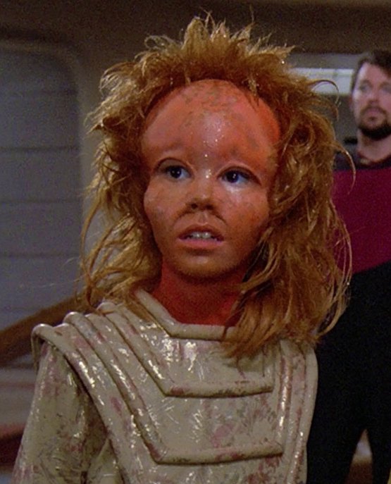 Happy birthday to Nikki Cox, Sarjenka in the  episode \"Pen Pals.\" 