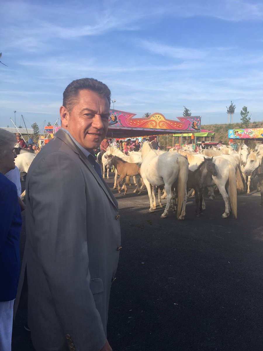 GVZD's tweet photo. À #StAunes pour la fête votive avec l'inauguration de espace #Bessede et une magnifique Roussataïre #LaCamargue est belle #Circo3409. https://t.co/mRcJGBFXod