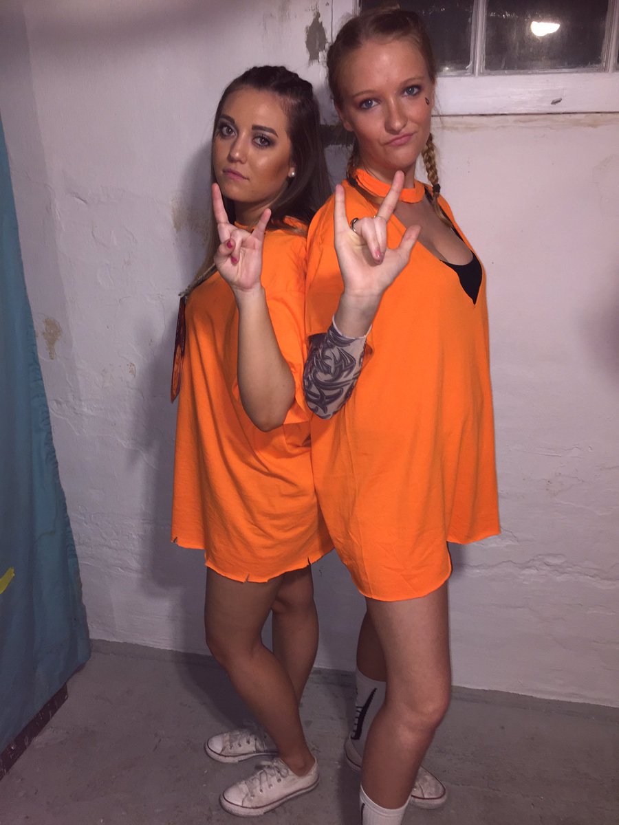 emking07's tweet photo. HAP BDAY TO MY WEM🖤 wouldn't want to share a name with anyone else!!! Hope you have the best day ever filled w/ lots of corn dogs ilyy sm😻💛 https://t.co/lhiRTAggCp