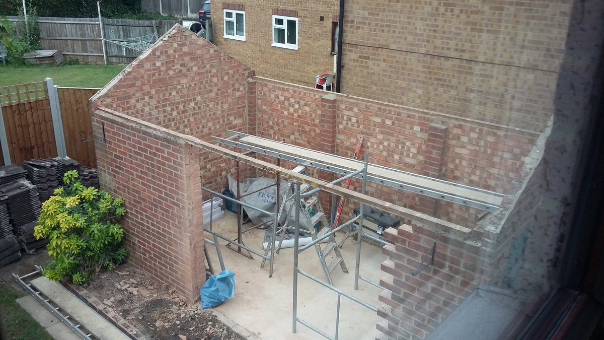 FitforpurposePT's tweet photo. The PT gym is coming along well! https://t.co/4vyEcljDhA