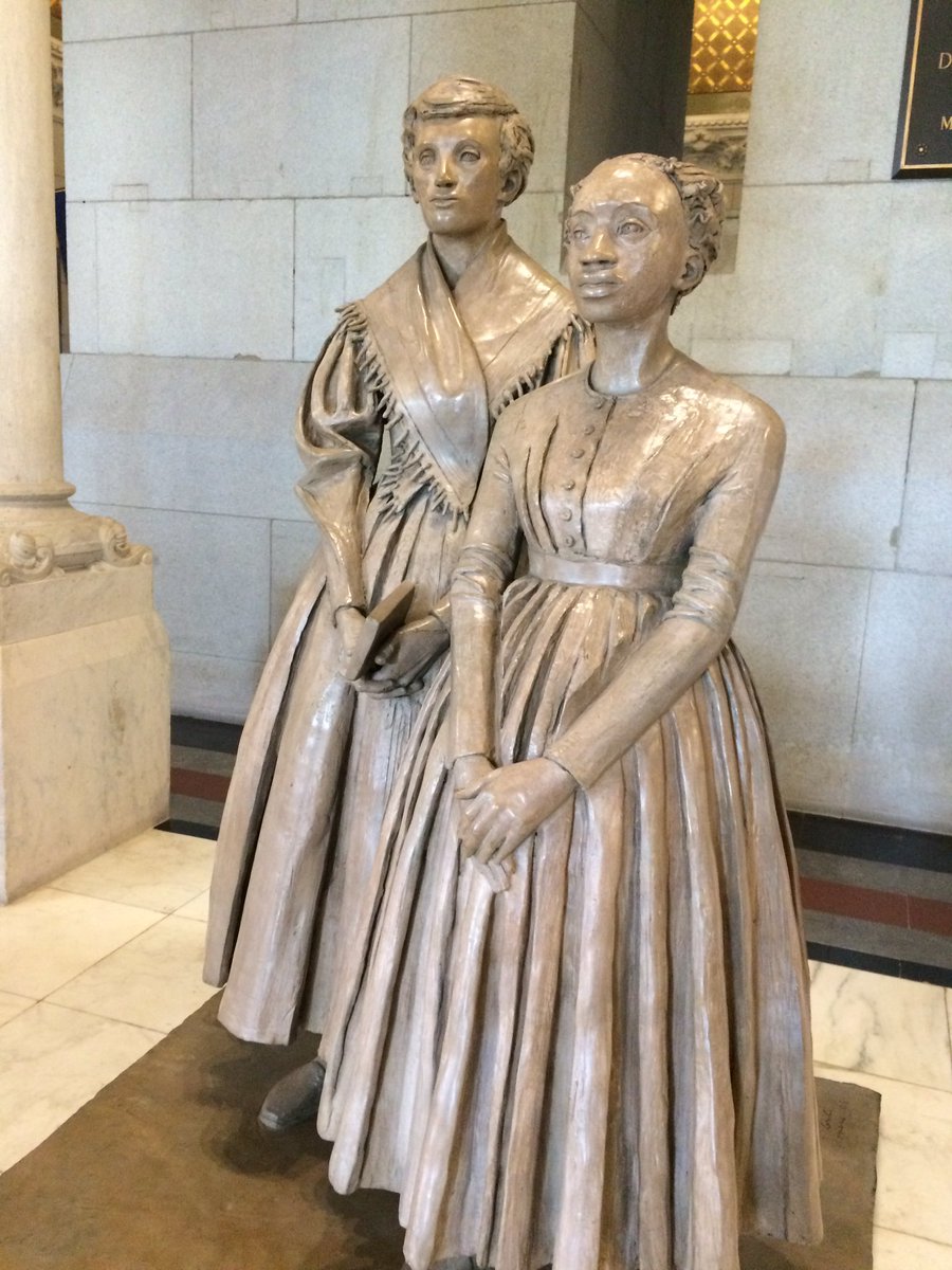 RosenthaLisa's tweet photo. #womenofcolor are affected by #infertility & rarely seen.#CTState Capitol statue. https://t.co/JkOLu903fG