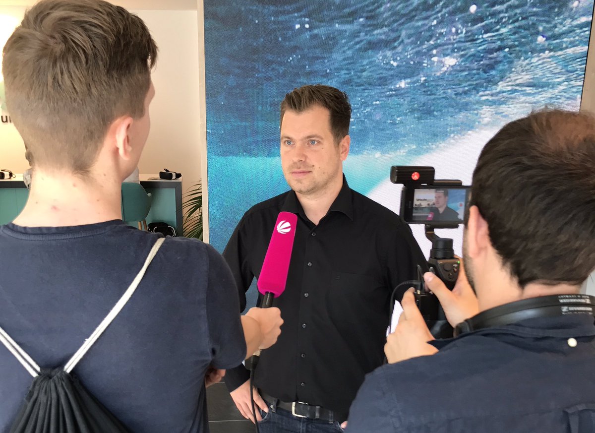 Heute <a href="/sat1nrw/">SAT.1 NRW</a> im 1. @urlaubsguru_de Store in #Unna zu Gast - <a href="/DanielKrahn11/">Daniel Krahn</a> im Interview! Beitrag? Hier: sat1nrw.de/aktuell/online… 😎
