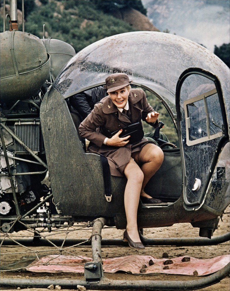 Happy Birthday Hot Lips - Sally Kellerman (born 6/02/1936) 