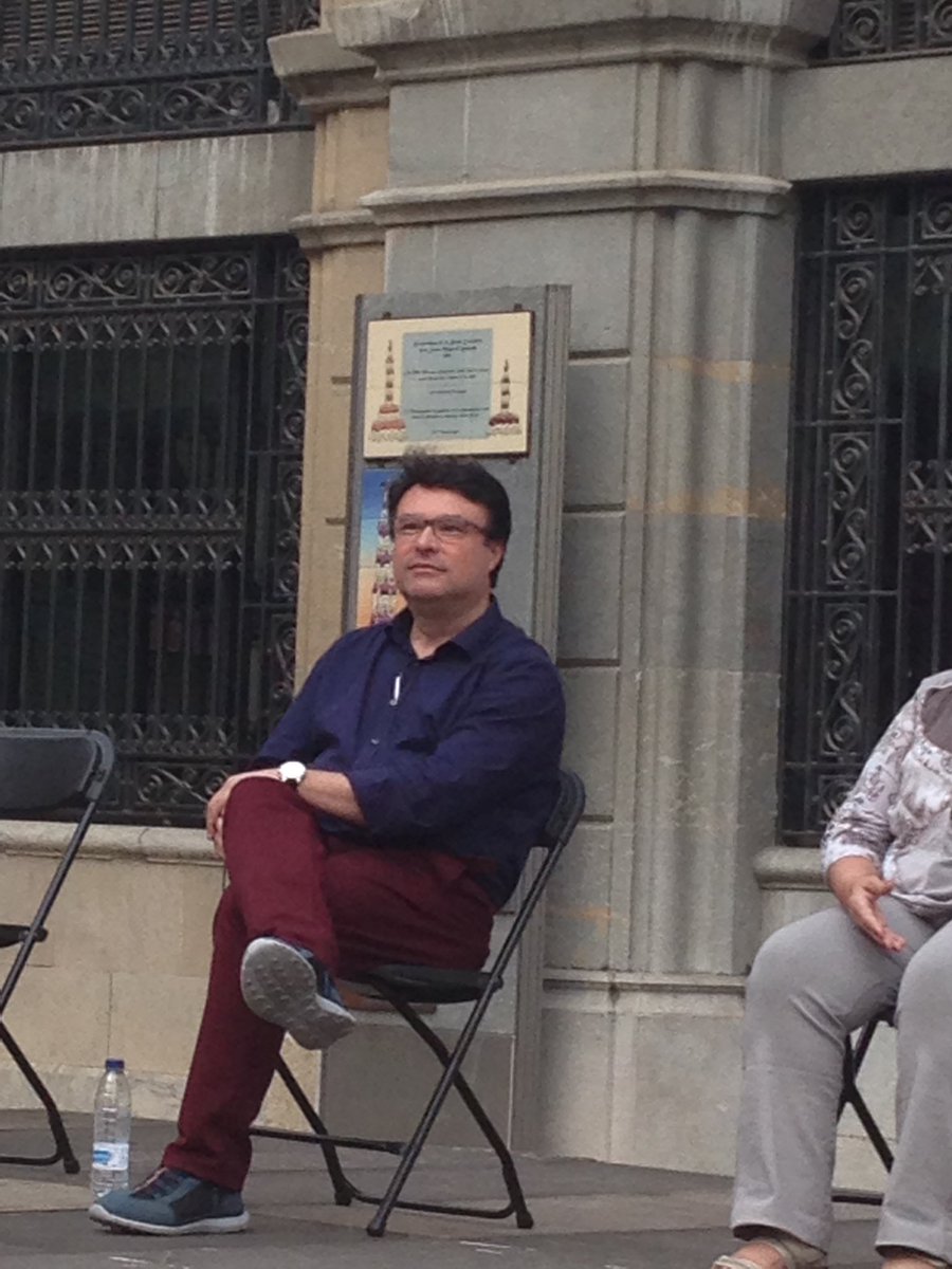 SumateAnoia's tweet photo. J.J. Nuet: Los miembros imputados de la Mesa del Parlament son inocentes y unos demócratas.
#tufuturolodecidestu https://t.co/PlLnzzCKYV