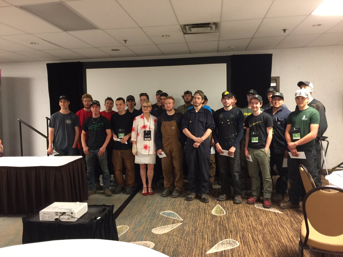 DSBNTech's tweet photo. #welding pays ! Joel lands a cheque for 1k for being prov. champ,thanks to Deb Mates from @cwa_foundation #teamontario @dsbn @skillsontario https://t.co/rOY8B5gBwf