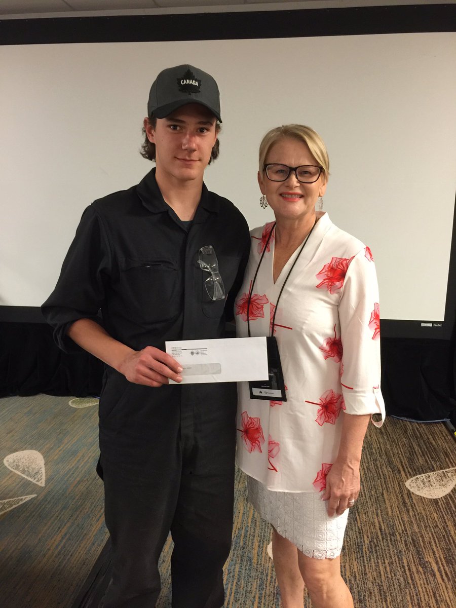 DSBNTech's tweet photo. #welding pays ! Joel lands a cheque for 1k for being prov. champ,thanks to Deb Mates from @cwa_foundation #teamontario @dsbn @skillsontario https://t.co/rOY8B5gBwf