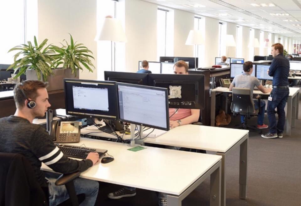 Heutink ICT is op zoek naar een klant- en servicegerichte Teamleider Servicedesk. Interesse? Bekijk de vacature: odin-groep.nl/vacatures/vac/…
