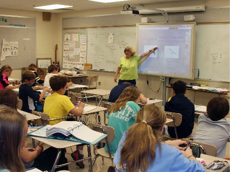 edutopia's tweet photo. 5 tips for creating real rapport with your students: https://t.co/kBX8Tp09iE. #stuvoice https://t.co/jgFjAN0yOH