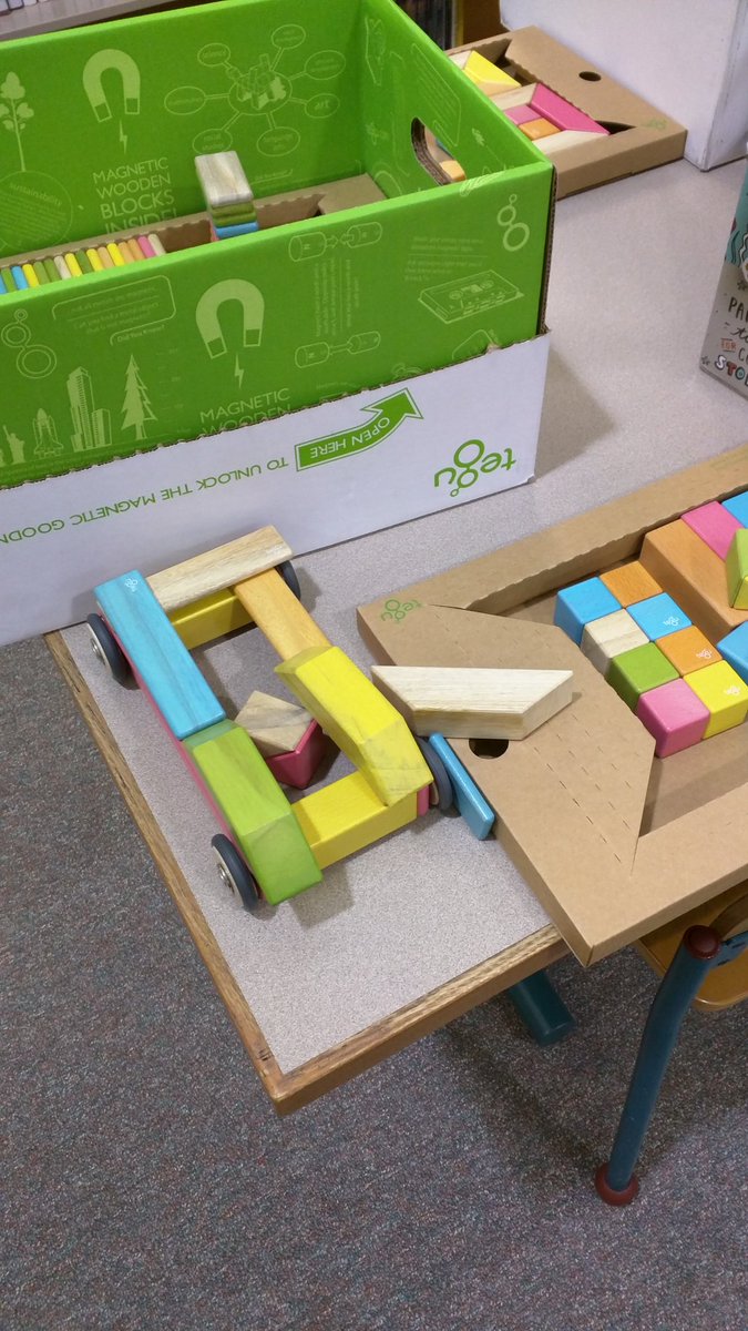 Hachen2nd's tweet image. @Tegu  is super fun to build with!! These magnetic wooden blocks make the learning stick!! #385innovate #teacherplaydate