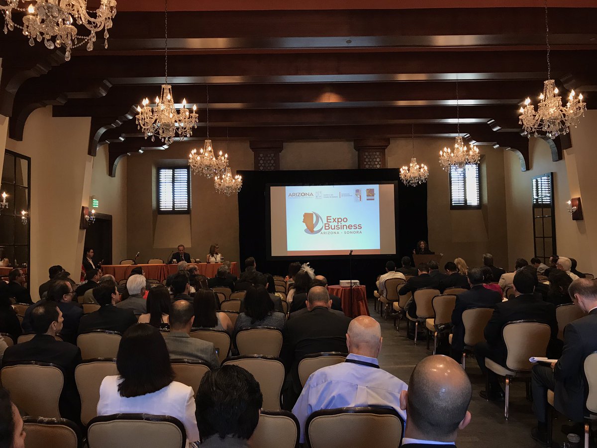 AzMxCom's tweet photo. Economic Development #AMCCommittee #AMCSummit17 #GEOO #SandraWatson @azcommerce @copreson @EconomiaSonora @jvidal https://t.co/a5vwHN3II6