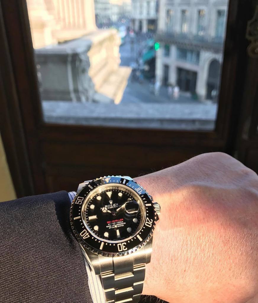 lordsofwatch's tweet image. #baselworld2017 'BIG' novelty : @rolex Sea Dweller 🐠 (43mm, cyclope, red line... detailed features and pictures to… ift.tt/2rA5wyZ