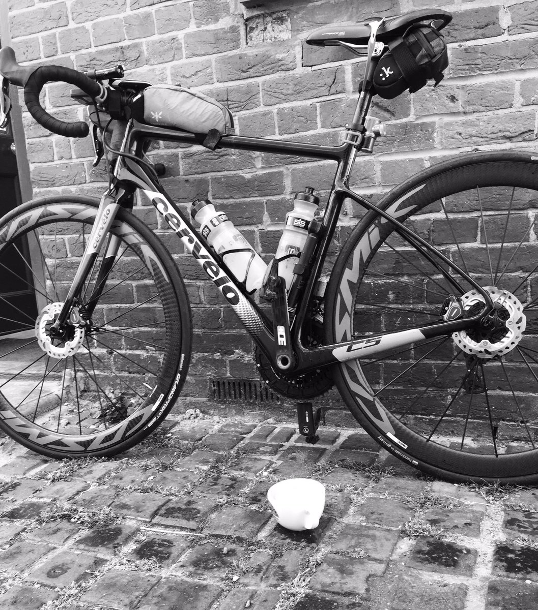 Juliette_Clark's tweet image. Backing up last Sat's 409k with a "600" over two days this w/end. Did 273k today so ONLY 327k to do tmrw. @LEL2017 #2MAnY #cancersucks