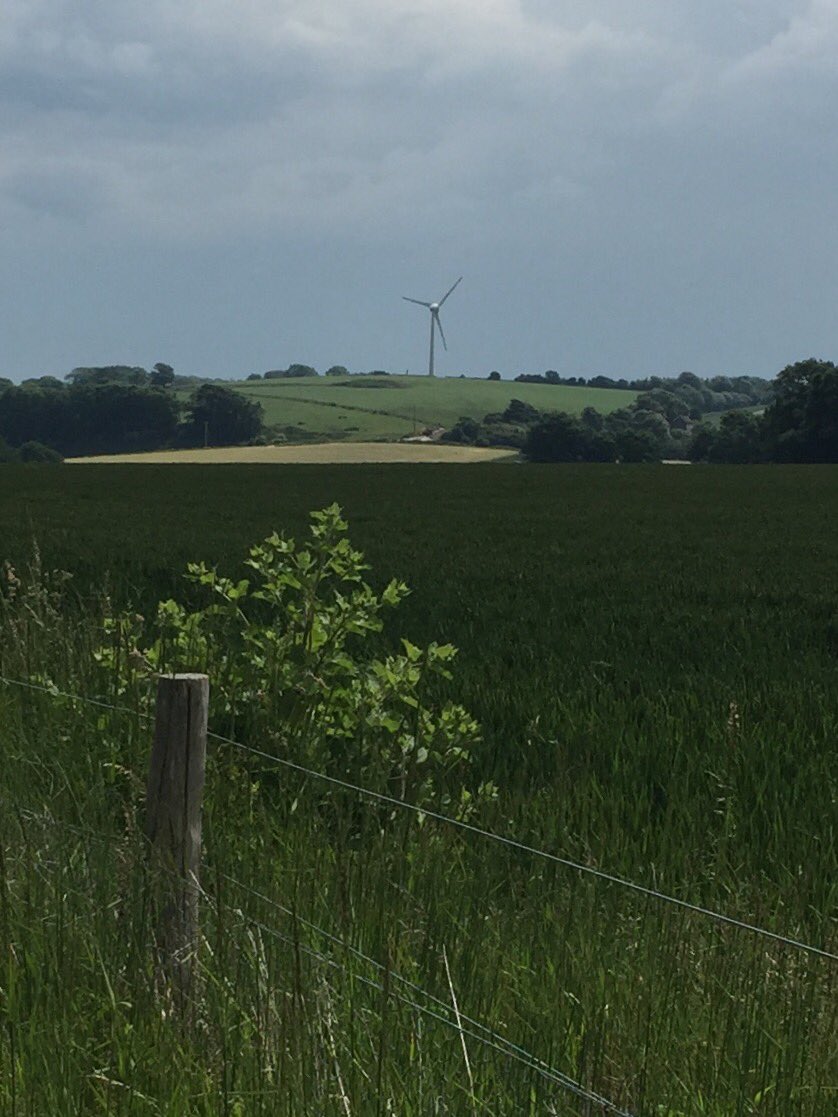 Juliette_Clark's tweet image. Backing up last Sat's 409k with a "600" over two days this w/end. Did 273k today so ONLY 327k to do tmrw. @LEL2017 #2MAnY #cancersucks