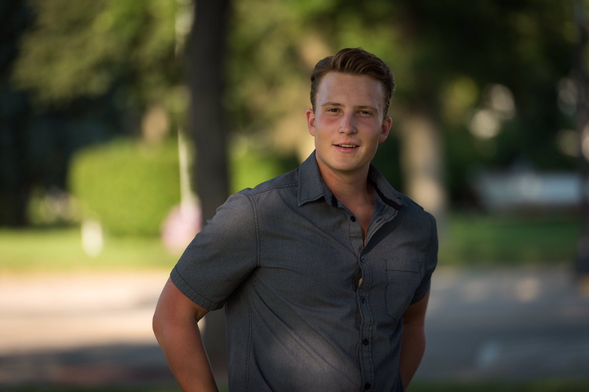 JSimms98's tweet photo. Grad Party Tomorrow! Come on by to have some Nordic Waffles😋 and Sebastian Joe's!🍦 Everyone is welcome! ⏰10:00am-12:30pm 📍18638 Irenic Ave https://t.co/Vx6VKixLve