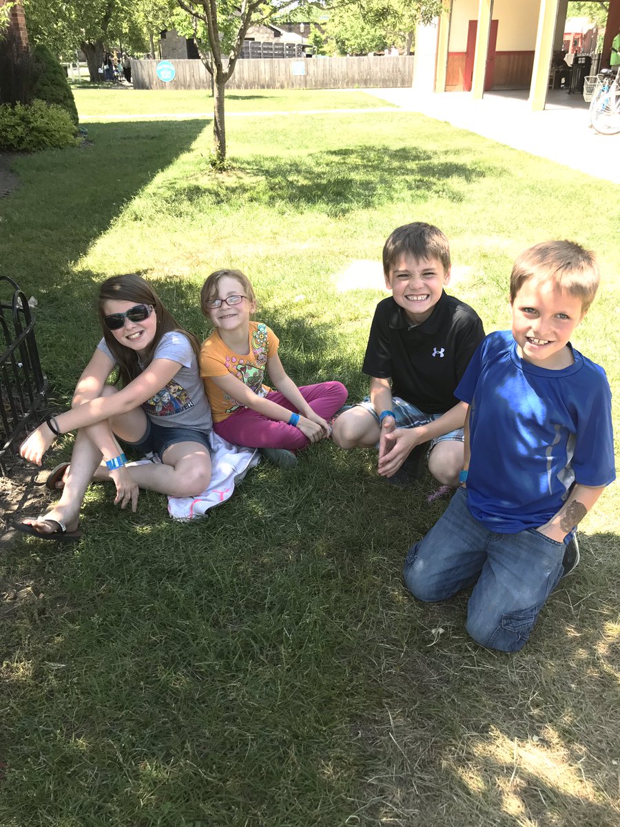 trent3rdgrade's tweet photo. #Morrish leaders having fun at Henry Ford/Greenfield Village! https://t.co/NNHlDAjtUH