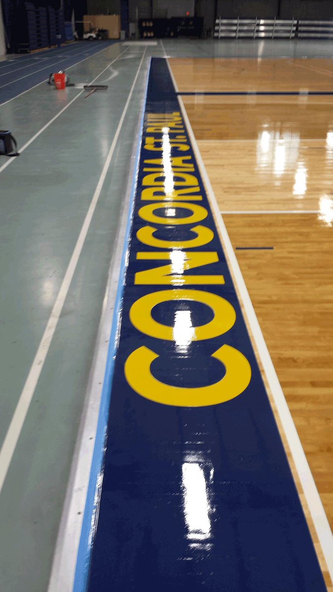 CSPBearsMBB's tweet image. Ganglehoff Center courts were refinished to display new CSP logo! #BeGolden #CSP