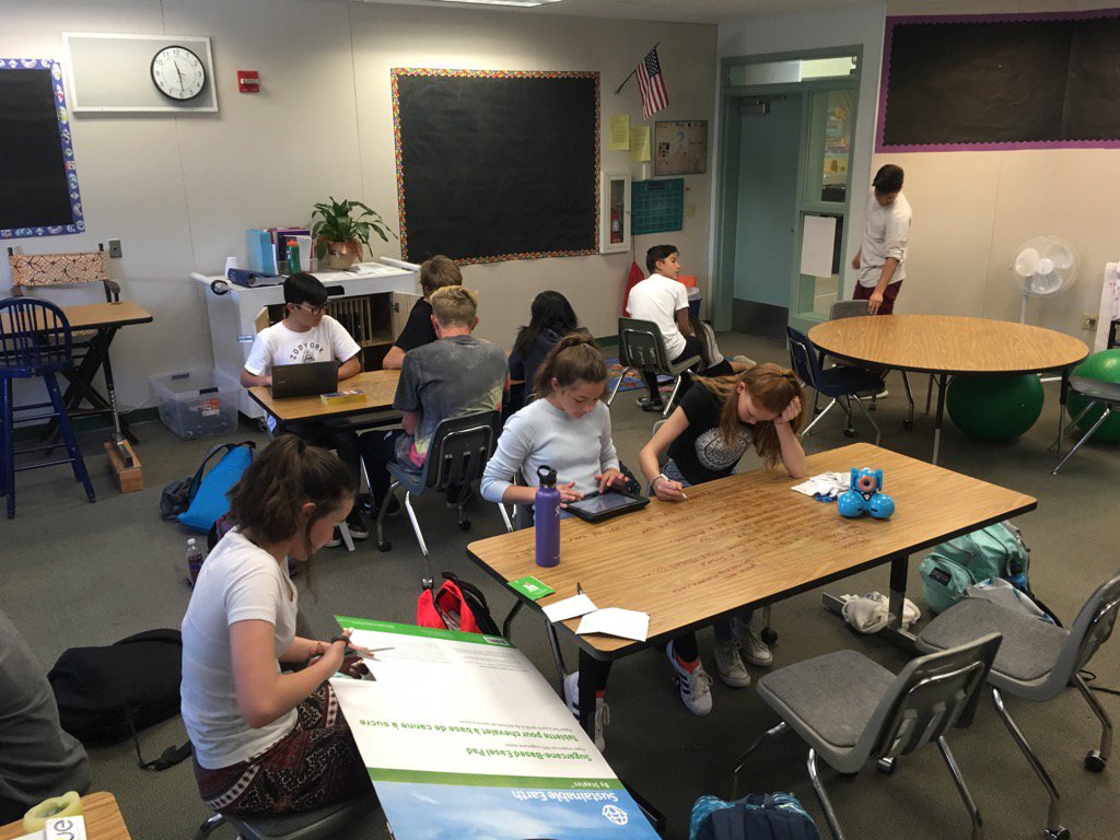 mmsmtlions's tweet photo. When you need students to focus with only 6 days of school left, bring out the robots and let them draw on the tables https://t.co/Oi9Afa3QS7