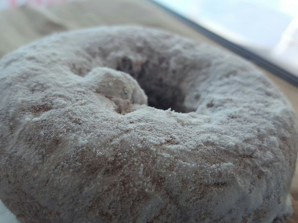 TheLostBeansPDX's tweet photo. Happy DONUT DAY BRADDAHS AND SISTAAAAAHS https://t.co/7wfaPEtIBl