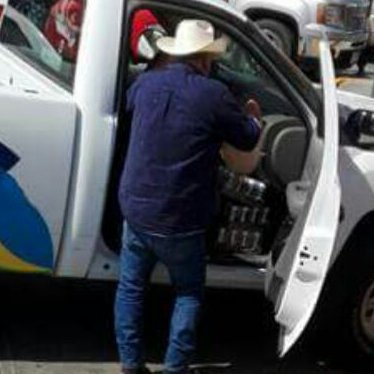 ClaudiaAdame's tweet photo. Pos qué andan haciendo, muchachos @DMSPDGO 🍻 https://t.co/QhXGXstDQi