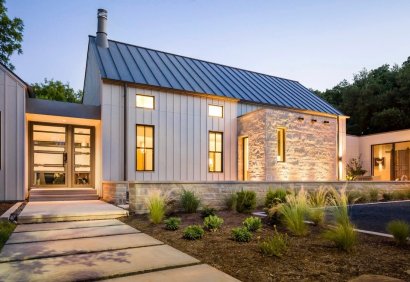 HiTechRoofingFL's tweet image. Can this startup compete with the giant Tesla in the solar roofing tile industry? ow.ly/uWIv30cgLhV #FLRoofer
