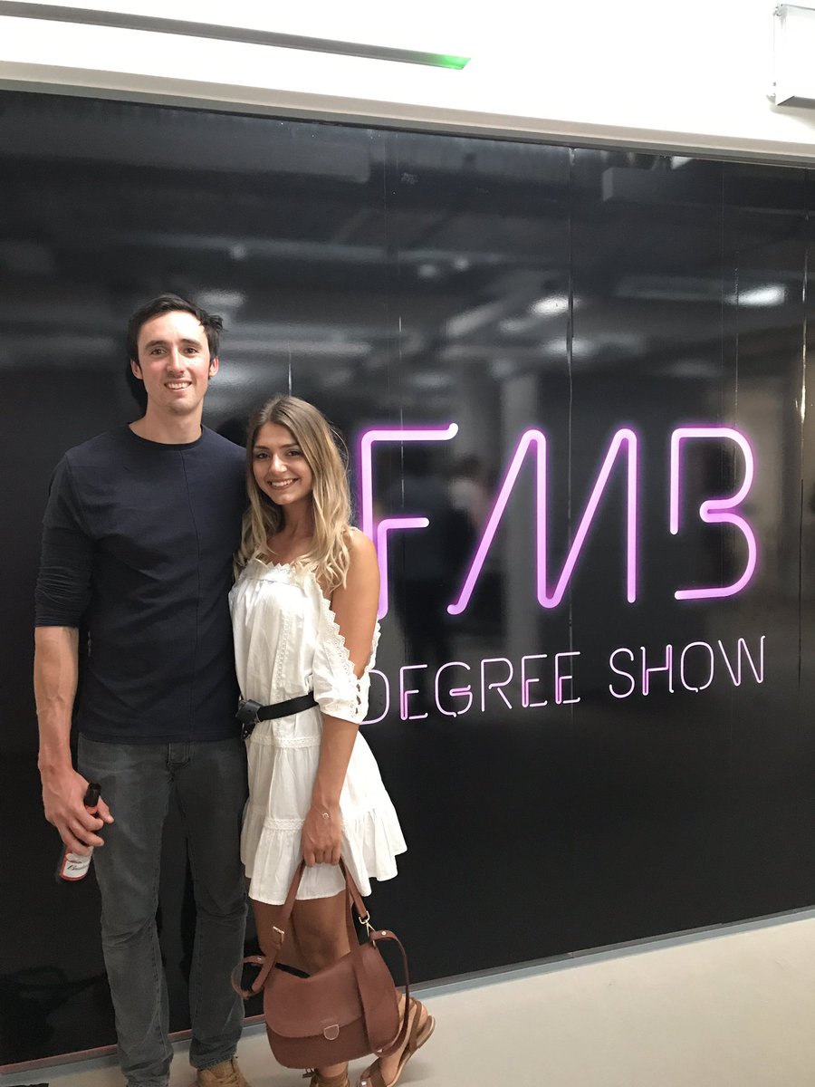 BeccaLPow's tweet photo. #ntufmb 🥂✌🏼 https://t.co/UxvTurpJ5c
