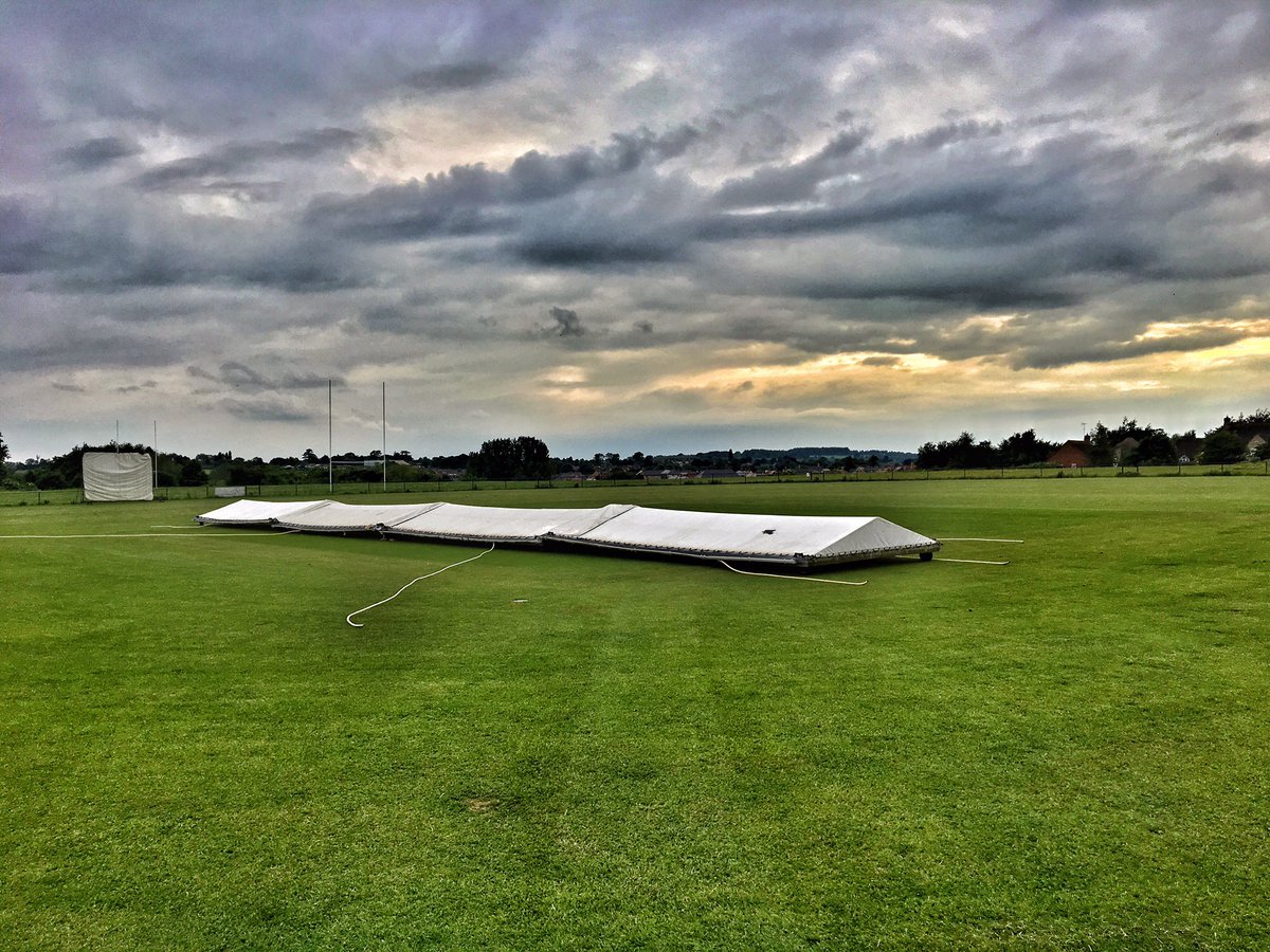 FDCCGroundstaff's tweet photo. Scenes this evening https://t.co/jEDHrMAsnC