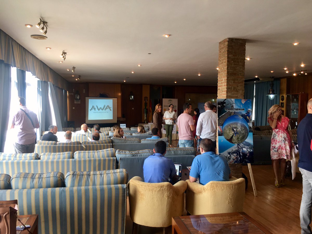 AWAsurfcenter's tweet photo. Jornadas de turismo activo de la #CostaTropical. Enhorabuena por esta gran iniciativa.#turismoactivocade #motril #actividadesnauticas #AwA https://t.co/FZnN7T3CuQ