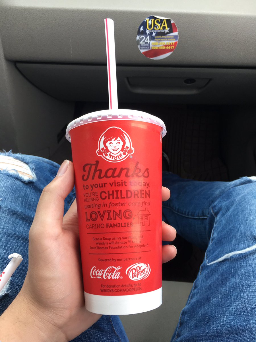 ChronicTurtles_'s tweet photo. Best icecream ,Dont argue. @Wendys #WENDY https://t.co/qaKTR6KCCm