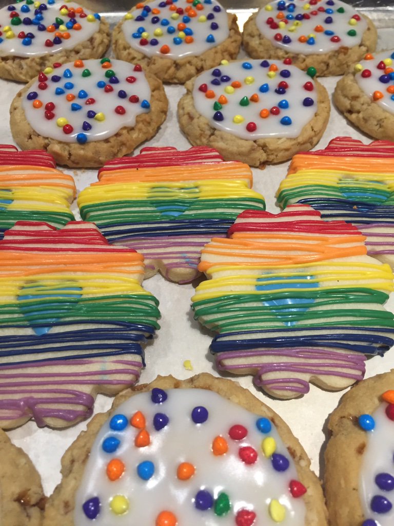 We're getting our #pride on @cookieloveyeg! #cookielove #yeg #yegfood
