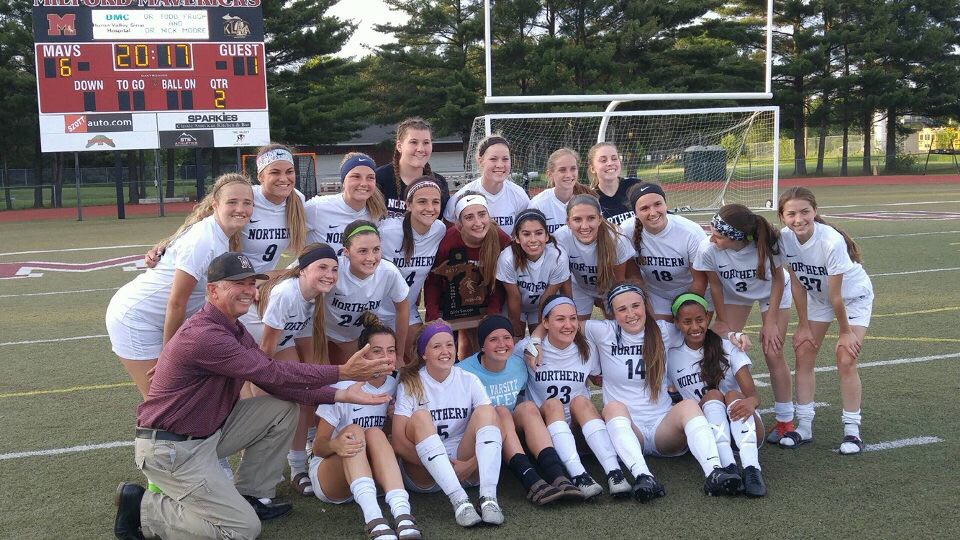 wlngirlsvsoccer's tweet photo. Thanks for coming to support Mr.Froning https://t.co/MCdZIi3Jn7