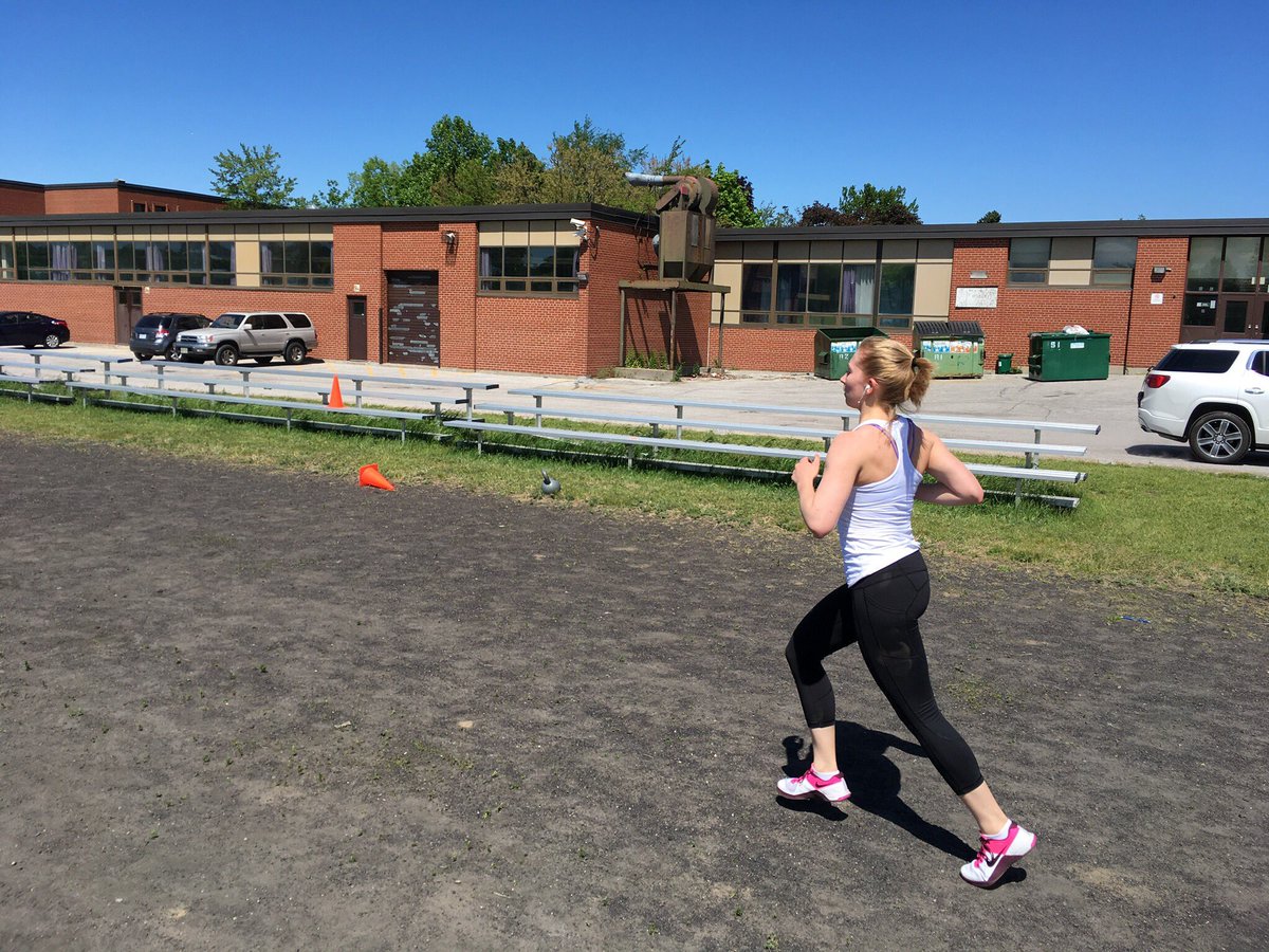 WHCIWarriors's tweet photo. Special thanks to Jessica and Mischa of @tpascentre who came by today to close out WOD 2 of the #WHCFG2017 @tdsb @HPE_TDSB @FitforLife_TDSB https://t.co/bhSBHwmyaP
